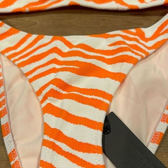 TRIANGL MACI CHEEKY ZEBRA POP NO BAG NEW WITH TAGS - Picture 7 of 8